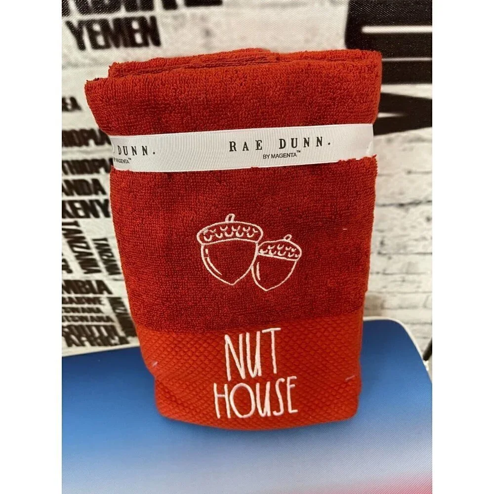 Rae Dunn 2 Pk Embroidered Burnt Orange Acorn Nut House Graphic Hand Towels